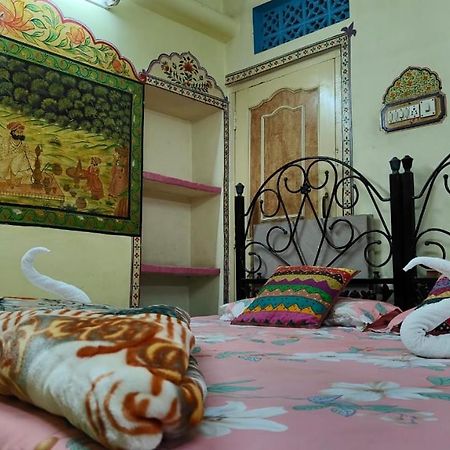 Golden Dreams Guest House Джодхпур Екстер'єр фото